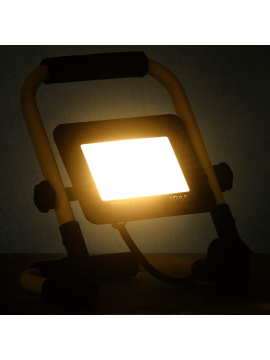 Led prožektors ar rokturi, 30 w, silti balta gaisma