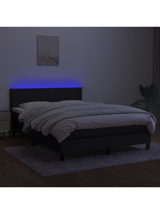 Atsperu gulta ar matraci, led, melns audums, 140x200 cm
