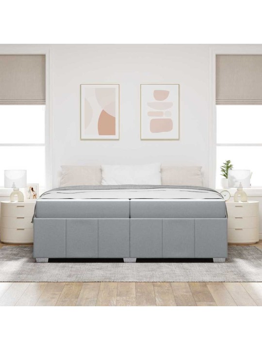 Gultas rāmis ar matraci gaiši pelēka 200 x 200 cm audums