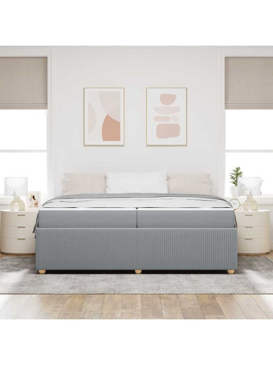 Gultas rāmis ar matraci gaiši pelēka 200 x 200 cm audums