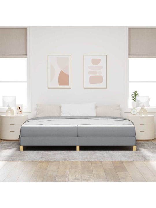 Kastītes atsperu gulta gaiši pelēks un brūns 200 x 200 cm