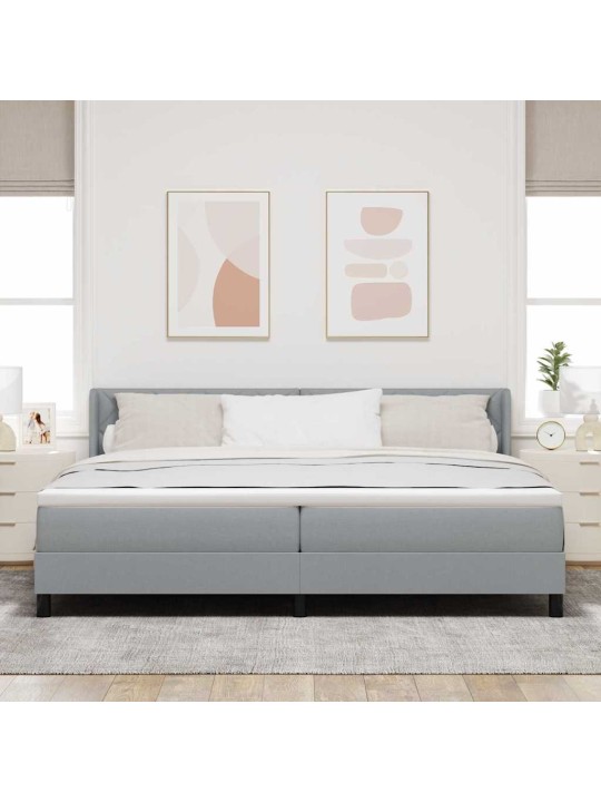 Kontinentālā gulta ar matraci gaiši pelēka 200 x 200 cm