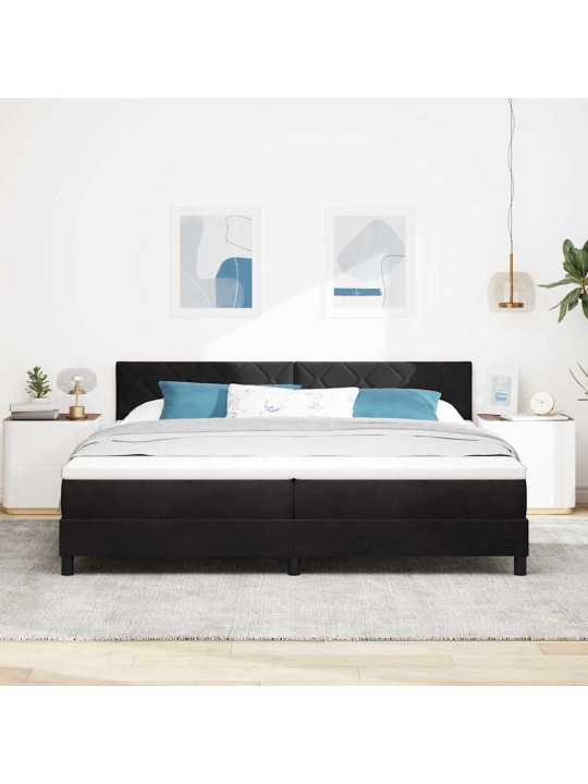 Kastītes atsperu gulta ar matraci melna 200 x 200 cm samts