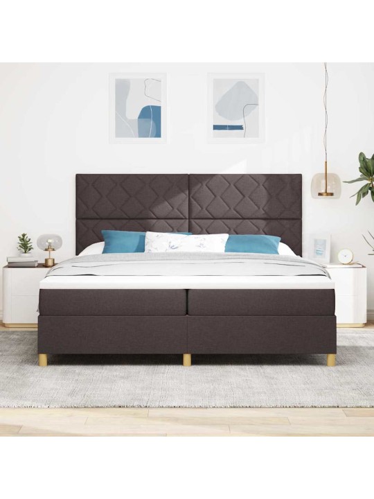 Kastītes atsperu gulta tumši brūna 200 x 200 cm audums
