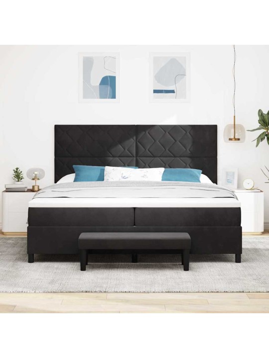 Kastītes atsperu gulta ar matraci melna 200 x 200 cm samts