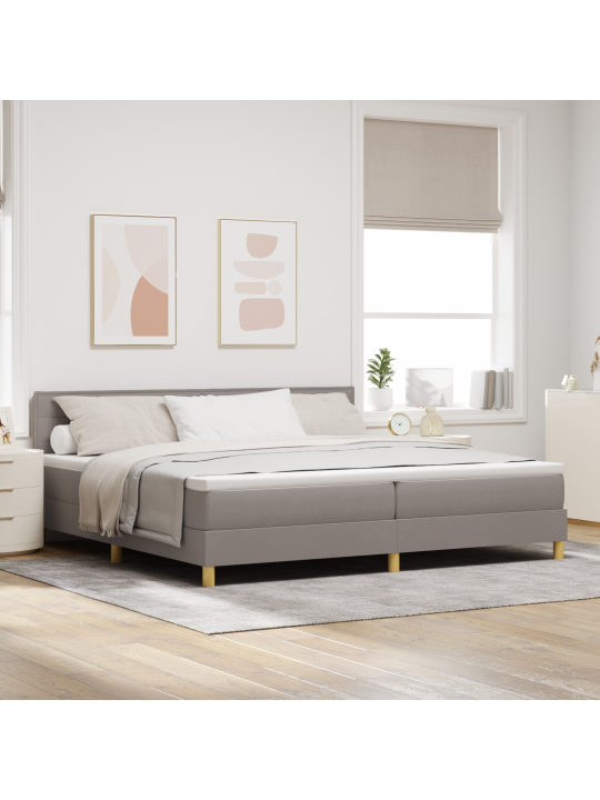 Kaste ar atsperēm gulta ar matraci pelēkbrūnā 200x200 cm audums